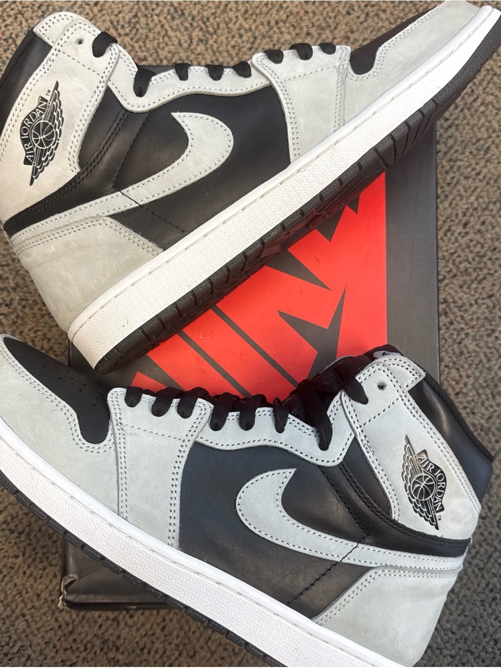 Jordan 1 Retro High Shadow 2.0 - Black & Light Grey
